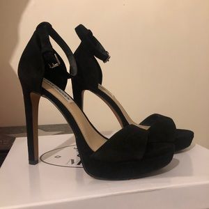 Steve Madden Black Suede Sandals